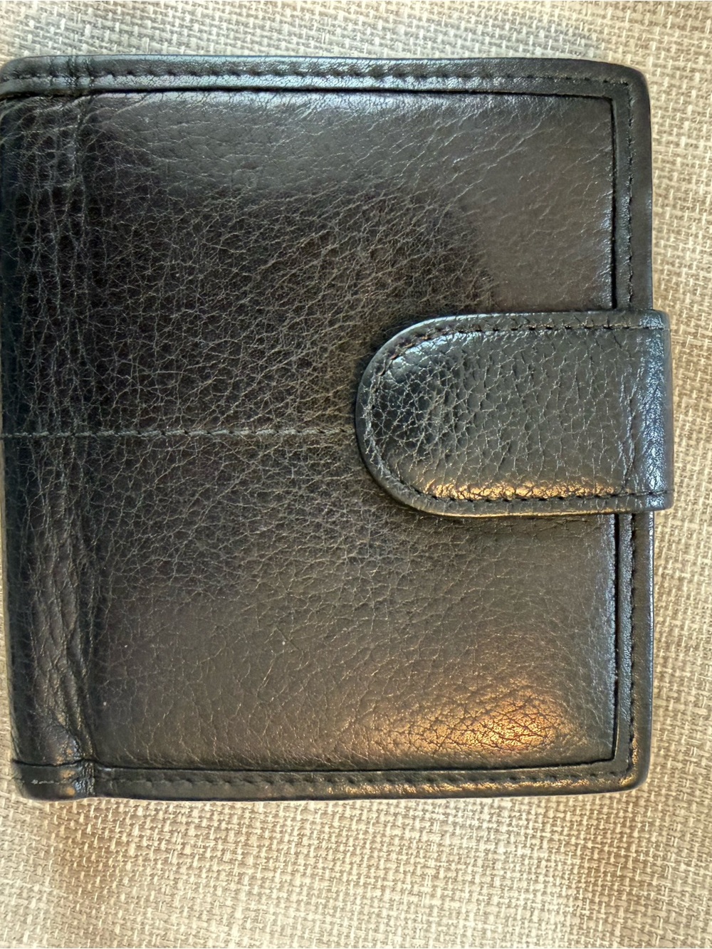 Dior Black Leather Compact Wallet with Silver-tone Bar Accent - Picture 3 of 9